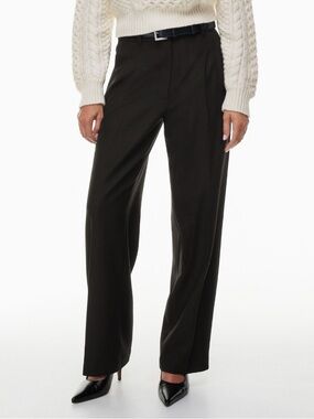 Aritzia Carrot Pant in Black - Tailored Straight Leg
